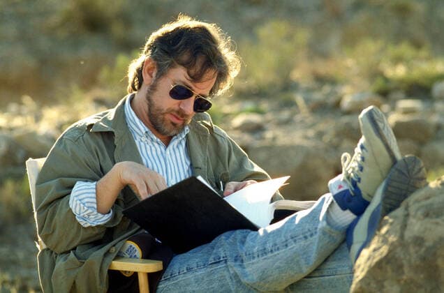 73. Berlinale, Steven Spielberg erhÃ¤lt den Goldenen EhrenbÃ¤ren fÃ¼r sein Lebenswerk Director Steven Spielberg on the set of INDIANA JONES AND THE LAST CRUSADE, 1989, (c) Paramount courtesy Everett Collection Paramount Courtesy Everett Collection !ACHTUNG AUFNAHMEDATUM GESCHÃ„TZT! PUBLICATIONXNOTxINxCANxCHNxFRAxITAxJPNxNORxPOLxRUSxESPxUKxUSA Copyright: xParamount CourtesyxEverettxCollectionx MCDINJO EC013