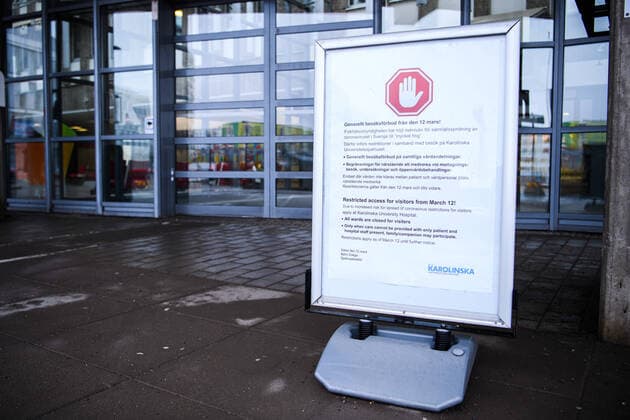 200318 Visiting ban on Karolinska Huddinge due to the spread of Covid 19 on March 18, 2020 in Stockholm,  Copyright: SIMONxHASTEGARD 47078930st