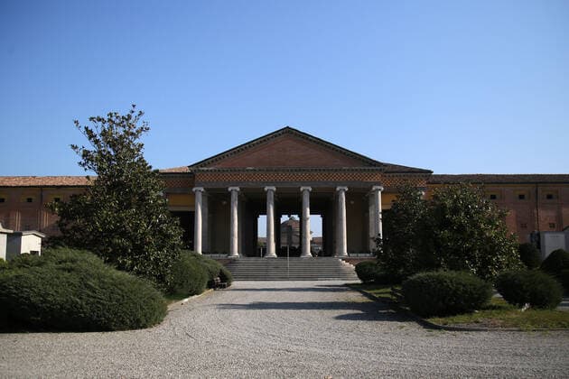 Architektur von Aldo Rossi Modena. The cemetery of San Cataldo where the crematorium used to cremate some of the deaths due to the Coronavirus in Bergamo is located (ROBERTO BRANCOLINI Fotogramma, Modena - 2020-03-19) p.s. la foto e utilizzabile nel rispetto del contesto in cui e stata scattata, e senza intento diffamatorio del decoro delle persone rappresentate  Copyright: xROBERTOxBRANCOLINIx xFOTOGRAMMAx