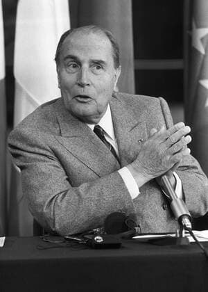Germany, Bonn, 27 10 1989 Archive No 10 27 14 German French consultations Photo Francois Mitterrand, President of France German French consultations