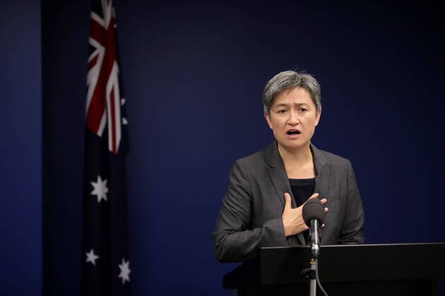 PENNY WONG CORONAVIRUS PRESSER, Shadow Minister for Foreign Affairs Penny Wong speaks to the media during a press conference at her office in Adelaide, Friday, March 20, 2020. ( NO ARCHIVING, EDITORIAL USE ONLY, NO USE IN BOOKS WITHOUT CONSENT ADELAIDE SA AUSTRALIA  Copyright: xKELLYxBARNESx 20200320001458335686