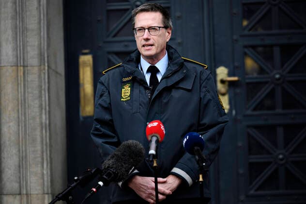 State Police Chief of the Thorkild State Police is present at a doorstep focusing on the message Now keep a distance from each other, at the Copenhagen Police Square on Friday, March 20, 2020 There are still too many Danes who do not take the COVID 19 situation seriously enough and gather in small areas It increases the spread of coronavirus and it mu  Copyright: PhilipxDavali PhilipxDavalix COP113 spdk20200320-120522-L