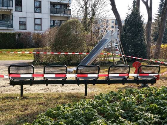 March 20, 2020, Munich, Bavaria, Germany: Playgrounds in Munich, Germany are the latest meeting places to be targeted with closures by police, administrations, and groundskeepers and property owners in order to stem the spread of Covid-19 (SARS COV 2) Munich Germany - ZUMAb160 20200320_zbp_b160_001 Copyright: xSachellexBabbarx