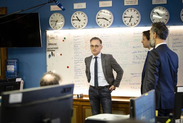 Federal Foreign Minister Heiko Maas, SPD, visits the Crisis Response Centre at the Federal Foreign Office Here the repatriation of German citizens from abroad is organised Berlin 20 03 2020 Berlin Germany Copyright: xThomasxKoehler photothek.dex