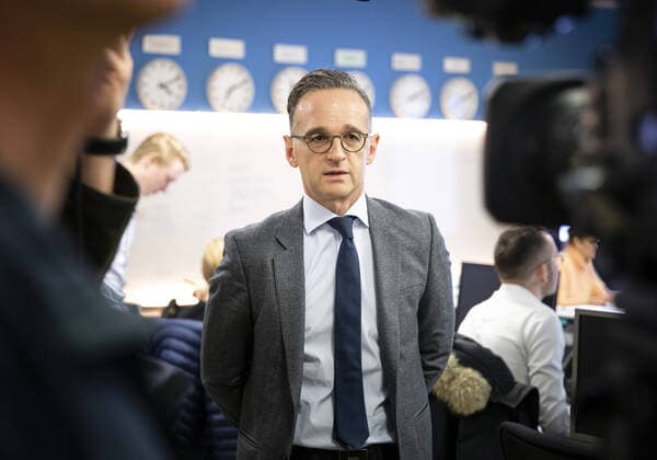 Federal Foreign Minister Heiko Maas, SPD, visits the Crisis Response Centre at the Federal Foreign Office Here the repatriation of German citizens from abroad is organised Berlin 20 03 2020 Berlin Germany Copyright: xThomasxKoehler photothek.dex
