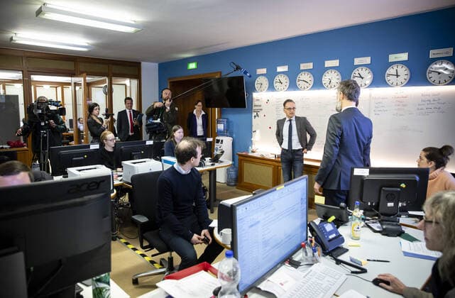 Federal Foreign Minister Heiko Maas, SPD, visits the Crisis Response Centre at the Federal Foreign Office Here the repatriation of German citizens from abroad is organised Berlin 20 03 2020 Berlin Germany Copyright: xThomasxKoehler photothek.dex