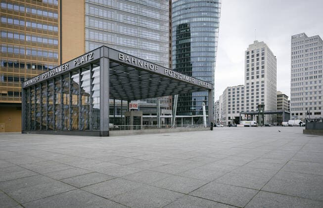 The Potsdamer Patz Menschenleer in Berlin 20 03 2020 Berlin Germany Copyright: xFelixxZahn photothek.netx