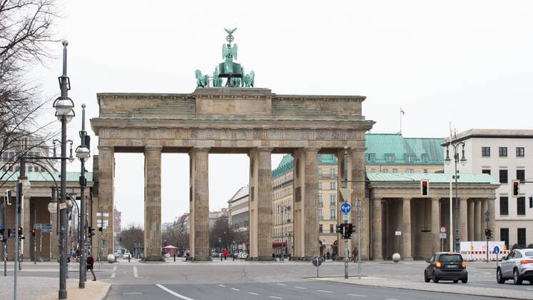 Berlin GER, Berlin, forecourt Brandenburg Gate, 20 03 2020 forecourt at Brandenburg Gate, Copyright: xUwexKoch Eibner-Pressefotox EP_UKH