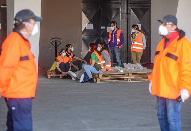 Improvised hospital for patients - Zagreb, Croatia 20.03.2020., Zagreb, Croatia - The National Civil Protection Headquarters is installing beds for patients with the coronavirus in the Arena Center. MarkoxPrpic PIXSELL
