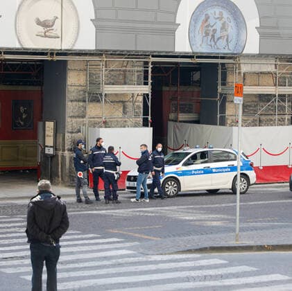 March 20, 2020, Naples, CAMPANIA, ITALY: Italy-20 03 2020 Naples, during the pandemic of the covid-19 virus, the streets are empty both in the center and in the suburbs but the inconvenience for citizens with garbage heaps begins, the lack of food for the less well-off. Now the military arrives, but the Neapolitans do not afflict themselves and respond with flags and banners from the balconies. Naples ITALY - ZUMAs236 20200320_zap_s236_015 Copyright: xFabioxSassox