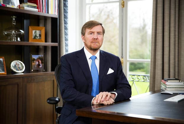 Bilder des Jahres 2020, Entertainment 03 März Entertainment Themen der Woche KW12 Entertainment Bilder des Tages DEN HAAG - Koning Willem-Alexander houdt vanuit Paleis Huis ten Bosch een toespraak over de coronacrisis. De toespraak werd op televisie uitgezonden. ANP POOL ROYAL IMAGES REMKO DE WAAL Nederland  Copyright: xxPPE rotapool v.d.xWerf Remkoxdx