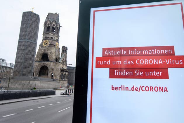 Coronavirus, Impressions from Berlin Germany, Berlin 20 03 2020 In the picture is a sign with Berlin fighting against the Corona Virus Help with and in the background is the Kaiser Wilhelm Memorial Church Berlin Germany