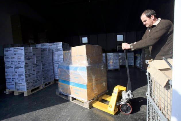 UEFA President Alexander Ceferin donated protective masks to Slovenia 20.03.2020., - Ljubljana, Slovenia - Shipment of 300,000 protective masks from China has arrived in Ljubljana. This shipment was donated to Slovenia by UEFA President Alexander Ceferin thanks to a friendship with Alibaba s founder Jack Ma. BorutxZivulovic FAxBobo PIXSELL