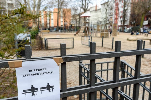 Note on social distancing at a playground in Berlin Friedrichshain Like the day before, the district of Friedrichshain Kreuzberg has now decided to close the playgrounds snapshot photography xT Seeliger