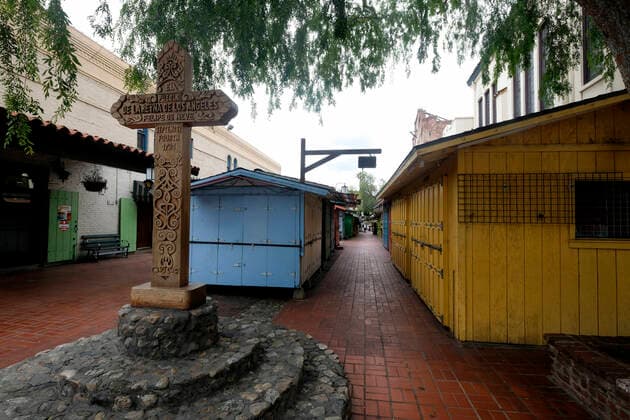 March 20, 2020, Los Angeles, California, U.S: Businesses are closed at the historic street, Olvera Street on Friday, March 20, 2020, in Los Angeles. California Gov. Gavin Newsom issued a statewide stay-at-home order Thursday for residents to venture outside only for essential jobs, errands and some exercise, due to coronavirus concerns. Los Angeles U.S. - ZUMAc68_ 20200320_zaf_c68_011 Copyright: xRingoxChiux