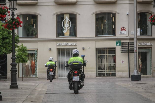 March 20, 2020: 20 March 2020 (malaga) state security forces, local police and the army ensure compliance with the state of alert throughout the country, so that security measures to curb the coronavirus are complied with throughout Spain - ZUMAc161 20200320_zap_c161_006 Copyright: xLorenzoxCarnerox
