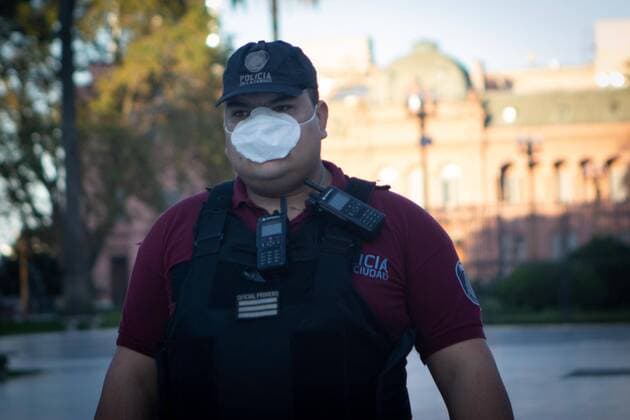 Mar 20, 2020 - Buenos Aires, Argentina - Currently there is a mandatory total quarantine in Argentina due to the coronavirus. It implies the total restriction of movement of the population except for some essential professions such as doctors, police and the press. Transportation means are limited and controlled by police personnel. Cinemas, shopping malls, theaters, bars, restaurants are closed. There is no school nor university. The total restriction started today at 00.00. The border is totally closed. There are 158 confirmed cases with coronavirus and 3 deaths. The restriction will last in principle until March 31. Breaking the restriction is a crime. Buenos Aires Argentina - ZUMAa188 20200320_int_a188_005 Copyright: xPaulaxAcunzox