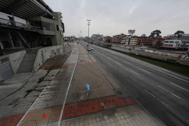 (200321) -- BOGOTA, March 21, 2020 (Xinhua) -- Photo taken on March 20, 2020 shows a road in Bogota, Colombia. The Colombian capital of Bogota began on Friday the mandatory isolation drill decreed by mayor Claudia Lopez in order to prepare for a quarantine aimed at containing the COVID-19 pandemic. The mandatory isolation drill in the Colombian capital, home to more than seven million people and where 56 of Colombia s 145 cases of COVID-19 have been confirmed, will remain in effect until midnight on March 23. (Photo by Jhon Paz Xinhua) COLOMBIA-BOGOTA-MANDATORY ISOLATION 