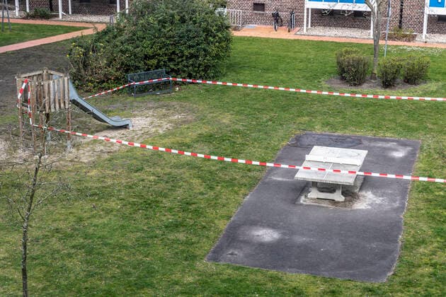 Closed Playground Corona crisis in Germany, closed playground, Hannover, 21 03 2020 Health Health Crisis Diseases