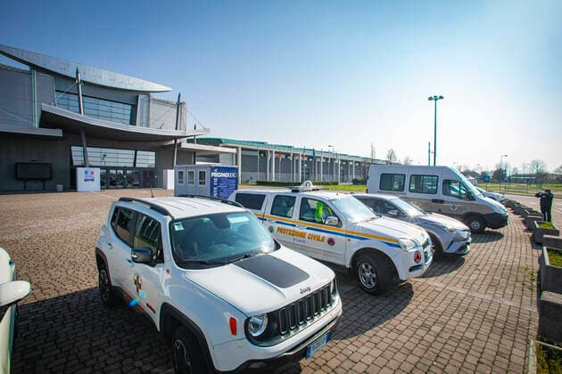 Bergamo Coronavirus - setting up of the hospital in Campo dell ANA (national alpine association) in the Fair area; (Foto & xa9;Sergio Agazzi Fotogramma, Bergamo - 2020-03-21) p.s. la foto e utilizzabile nel rispetto del contesto in cui e stata scattata, e senza intento diffamatorio del decoro delle persone rappresentate  Copyright: xFotox& xa9;SergioxAgazzix xFOTOGRAMMAx