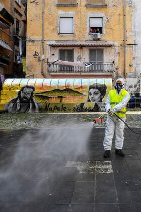Sanitary workers disinfect the streets, of the Spanish quarter, in Naples city to counter the danger of a coronavirus infection (COVID 19).  Copyright: xSalvatorexLaportax xIPAx xKontrolabx