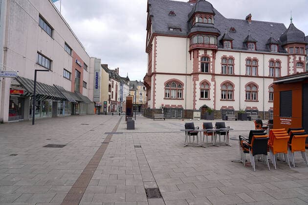 Limburg City wg Cornoa empty 21 03 2020, , Limburg, , in the picture 12 oclock noon, the pedestrian zone, one of the most visited places in Limburg, nobody to see nordphotoxHasan Bratic nph00250