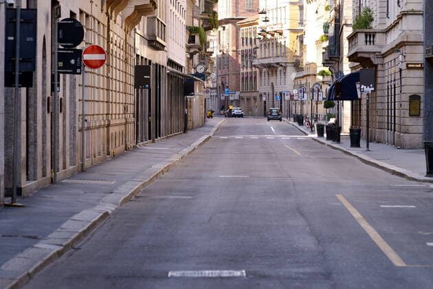 News Bilder des Tages Milan, Images at the time of the Coronavirus, Via Monte Napoleone (Maurizio Maule Fotogramma, Milan - 2020-03-21) p.s. la foto e utilizzabile nel rispetto del contesto in cui e stata scattata, e senza intento diffamatorio del decoro delle persone rappresentate  Copyright: xMaurizioxMaulex xFOTOGRAMMAx