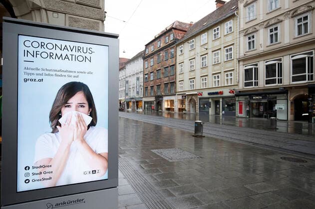 Graz 21 03 2020, Innenstadt, Graz, AUT, Coronavirus in Oesterreich, The Austrian government extended the measures and laws to contain and spread the Corona Virus pandemic until April 13 2020, in Graz, Austria on 2020 03 21  EP_ies