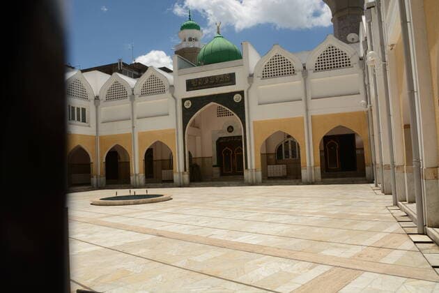 March 21, 2020, Nairobi, Kenya: A view of a deserted Jamia Mosque in Nairobi following its temporary closure due to covid-19..The Kenyan government has banned all public gatherings activities, rallies and crusades. Places of worship are allowed to hold prayers provided they have hand sanitizers. Kenya has so far reported only seven cases of coronavirus. Nairobi Kenya - ZUMAs197 20200321_zaa_s197_081 Copyright: xDennisxSigwex