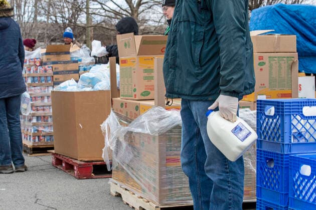 March 21, 2020, Detroit, Michigan, USA: Detroit, Michigan USA - 21 March 2020 - During the coronavirus crisis, the Gleaners Community Food Bank distributes free food to residents in need in southwest Detroit. Detroit USA - ZUMAw66_ 20200321_zaf_w66_007 Copyright: xJimxWestx