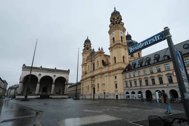 Odeonsplatz with Feldherrnhalle and Theatinerkirche Restricted access in Bavaria due to corona pandemic Day 1, Munich on 21 03 2020
