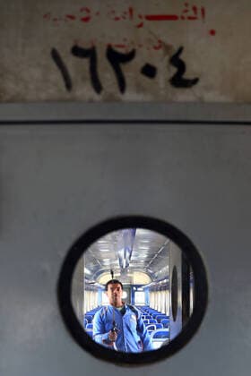 News Bilder des Tages (200321) -- CAIRO, March 21, 2020 (Xinhua) -- A man sprays disinfectant in a train at Ramses railway station in Cairo, Egypt, on March 21, 2020. Egypt announced on Saturday two more deaths from COVID-19 and nine new cases of infection, bringing the total number of confirmed cases to 294 in the country. (Photo by Ahmed Gomaa Xinhua) EGYPT-CAIRO-COVID-19-MEASURES 