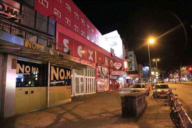 Hamburg the 21 02 2020 Nothings going on, Friday on the Reeperbahn at half past midnight The neighbourhood was empty in the night from Friday to Saturday Where usu