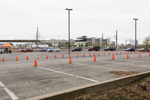 (200322) -- DALLAS, March 22, 2020 (Xinhua) -- People wait inside cars to be tested at a drive-through COVID-19 testing site in Dallas, Texas, the United States, March 21, 2020. The number of COVID-19 cases in the United States topped 20,000 as of 1:30 p.m. Eastern Standard Time on Saturday (1730 GMT), according to the Center for Systems Science and Engineering (CSSE) at Johns Hopkins University. (Photo by Dan Tian Xinhua) U.S.-TEXAS-DALLAS-COVID-19-TESTING SITES 