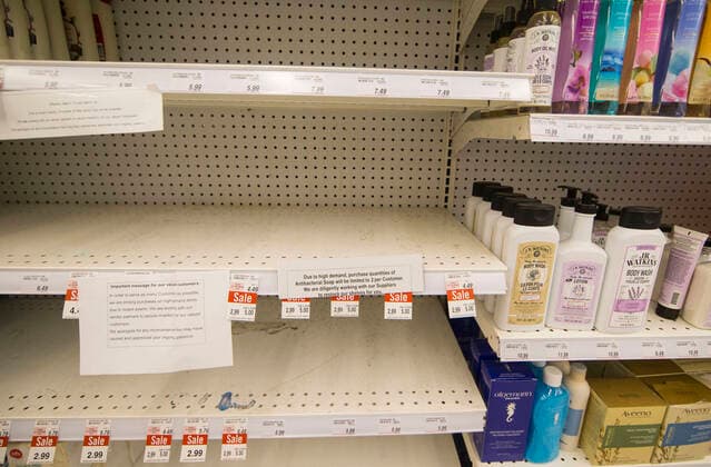 (200322) -- TORONTO, March 22, 2020 -- Empty shelves of antibacterial soap are seen at a pharmacy in Toronto, Canada, March 21, 2020. With shortages of many items like face masks, surgical gowns, protective eye-wear and hand sanitizers, Canada s Ontario Provincial Premier Doug Ford appealed to the province s manufacturing sector to help produce key medical supplies on Saturday. (Photo by Xinhua) CANADA-TORONTO-COVID-19-MEDICAL SUPPLIES-SHORTAGE ZouxZheng 