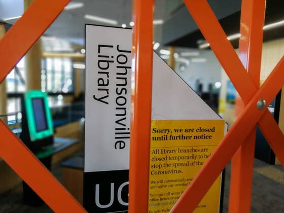 (200322) -- WELLINGTON, March 22, 2020 -- A library is seen closed in Wellington, New Zealand, March 22, 2020. New Zealand reported 14 new cases of COVID-19 on Sunday, bringing the total number of confirmed cases to 66. The country is at COVID-19 alert level two. ) NEW ZEALAND-WELLINGTON-ALERT SYSTEM-LEVEL TWO GuoxLei 