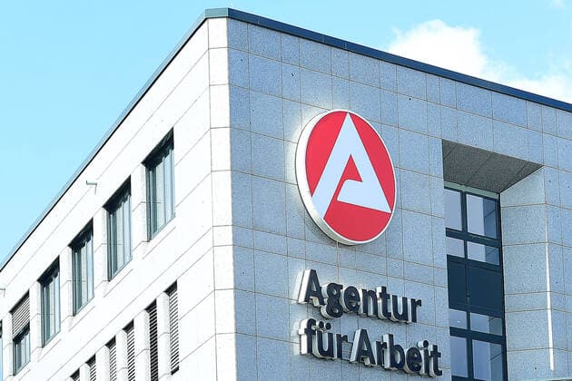 Federal Employment Agency on 21 03 2020 in Essen North Rhine-Westphalia The Federal Employment Agency (BA), formerly the Federal Employment Office (Bundesanstalt für Arbeit), colloquially Arbeitsamt is the administrative agency of the German unemployment insurance system, based in Nuremberg xRx