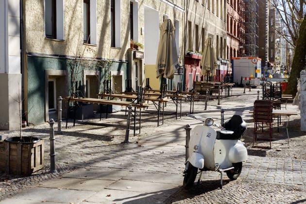 Closed CafeÂ s in Berlin Kreuzberg Closed CafÃ s and shops in Berlin Kreuzberg Due to the current Covid 19 situation, most shops had to close temporarily to slow down the spread of the corona virus , Berlin Berlin Germany Kreuzberg