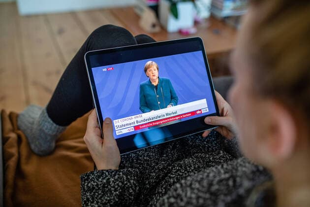 Corona Crisis The Corona Crisis Statement by Chancellor Angela Merkel on curfew Symbolic picture, symbolic photo of the school on 22 March 2020 in Dessau, Saxony Anhalt, Germany