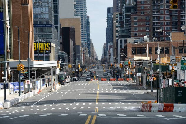 March 22, 2020, New York Manhattan, USA: Empty streets of NYC 11AV and 34ST. 03 22 20. New York Manhattan Time Square . . New York Manhattan USA - ZUMAs252 20200322_znp_s252_012 Copyright: xMarcusxSantosx