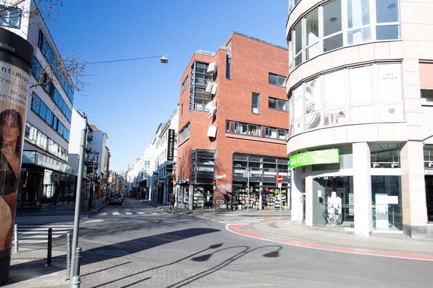 Cologne COVID 19 Cologne, 22 03 2020 Breitestrasse Apostelnstrasse Ehrenstrasse Willy Millowitsch Platz downtown Cologne COVID 19 on 22 03 2020 in the city in Cologne Germany Photo Andreas Dick Koeln City of North Rhine-Westphalia Germany Copyright: xBEAUTIFULxSPORTS AndreasxDickx