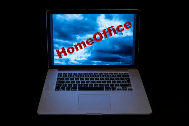 Laptop lettering home office, Sursee, Switzerland, 22 03 2020