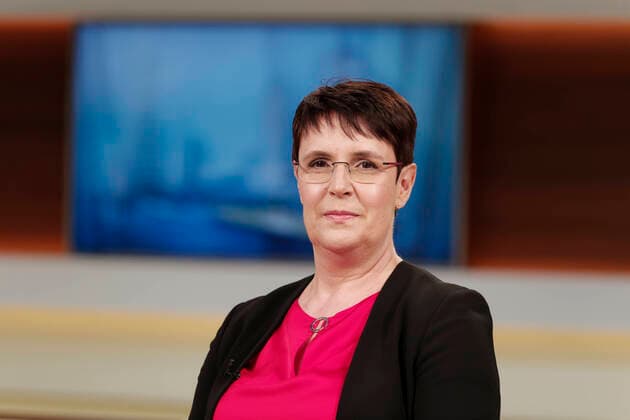 Bernadett Erdmann 2020 03 22, Berlin, Germany Bernadett Erdmann, Chief Physician of the Central Emergency Room of the Wolfsburg Hospital, guest of Anne Will on the First German Television Topic of the talk show Germany in a state of emergency we win the fight against the corona virus
