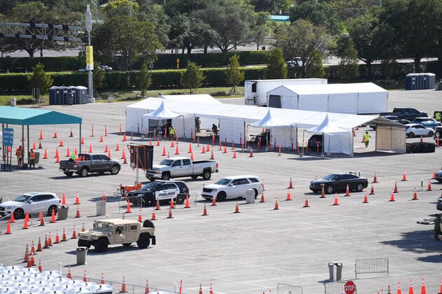 MIAMI GARDENS, FL - MARCH 22: A general view as Corona Virus (COVID-19) testing started today, the facility is set up to test people 65 and older in the parking lot of Hard Rock Stadium on March 22, 2020 in Miami Gardens, Florida. Copyright: xmpi04x