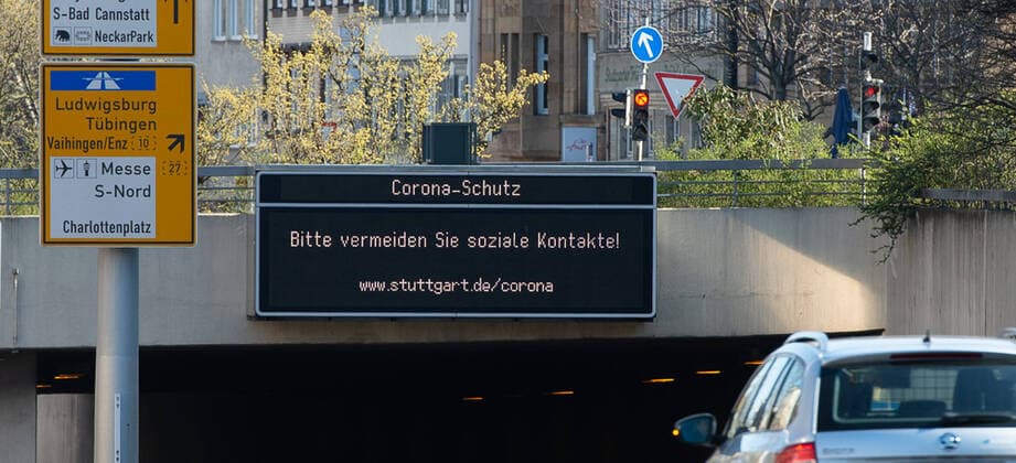 Coronavirus COVID 19 boards of the state capital Stuttgart informing about the handling of the coronavirus The information boards are located along all major entry roads into the state capital Stuttgart Mitte Baden Württemberg Germany Copyright: xLeif-HendrikxPiechowskix