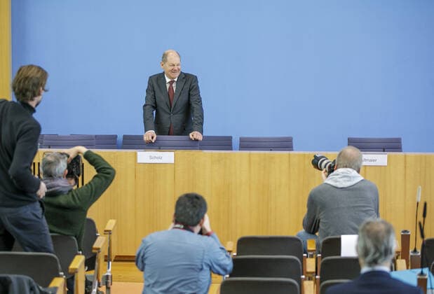 Federal Finance Minister Olaf Scholz, SPD, speaks at the Federal Press Conference on the Supplementary Budget 2020 and the reaction to the Corona Crisis Berlin, 23 03 2020 Berlin Germany Copyright: xThomasxImo photothek.netx
