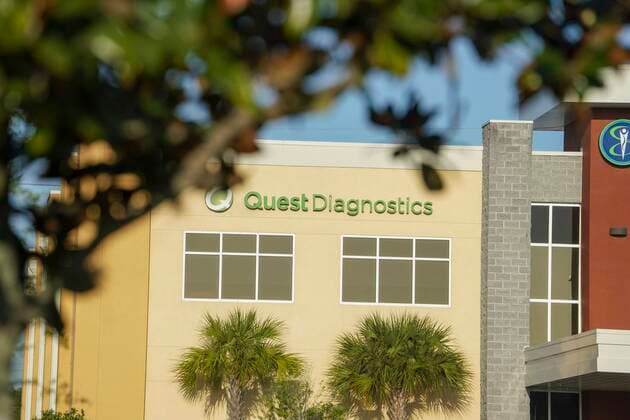 March 23, 2020, Tampa, Florida, USA: Drive-through testing was available at the Quest Diagnostics lab parking lot on Monday, March 23, 2020 in Tampa. Tampa USA - ZUMAs70_ 20200323_zan_s70_001 Copyright: xMarthaxAsencioxRhinex