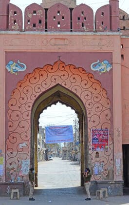 India: Janta Curfew in Rajasthan City streets wears a deserted look during Janta Curfew in the wake of coronavirus pandemic at Ajmeri Gate in Beawar. Beawar Rajashan India Copyright: SumitxSaraswat