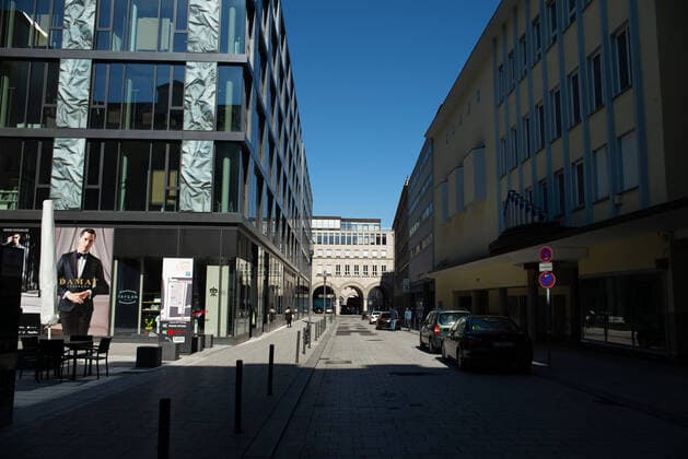 Coronavirus COVID 19 Empty squares and streets in Stuttgart city centre due to the voluntary curfew Stuttgart Mitte Baden Württemberg Germany Copyright: xLeif-HendrikxPiechowskix