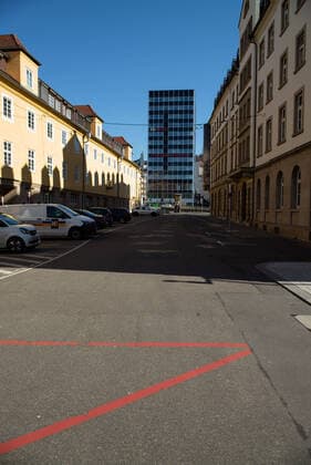 Coronavirus COVID 19 Empty squares and streets in Stuttgart city centre due to the voluntary curfew Stuttgart Mitte Baden Württemberg Germany Copyright: xLeif-HendrikxPiechowskix
